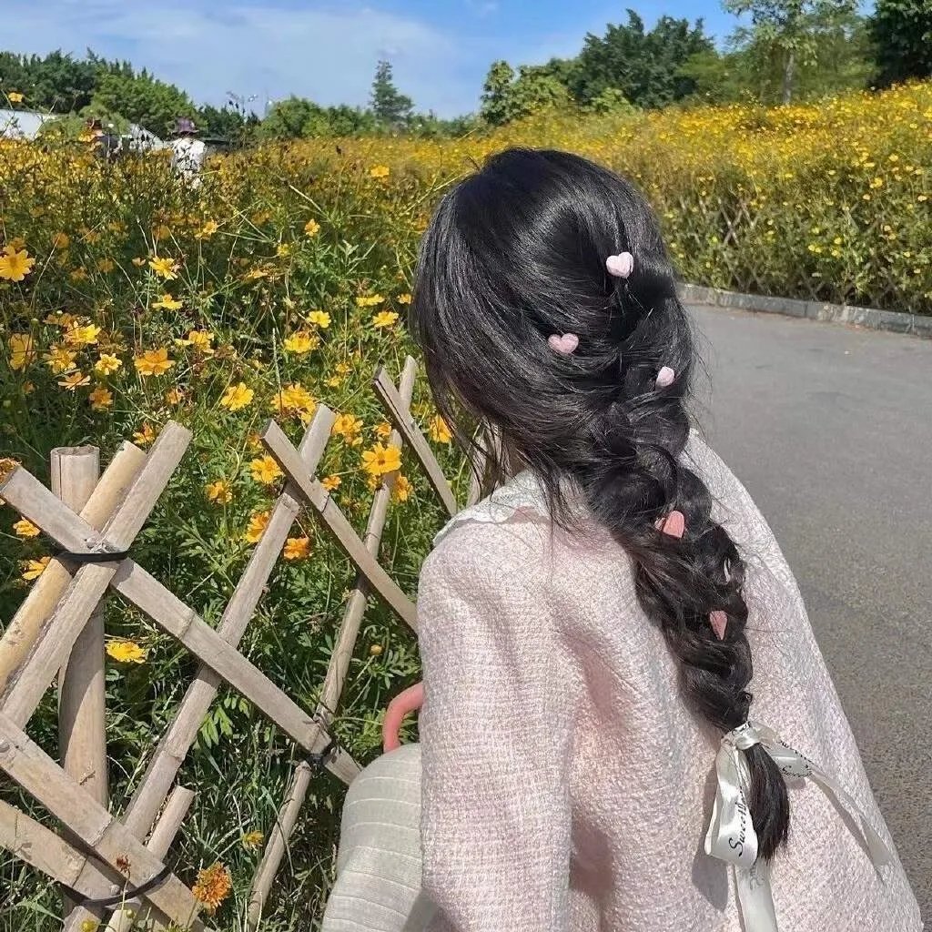魔手娇娃